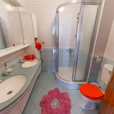 Apartman Arbanija 14825b Trogir