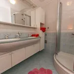 Apartman Arbanija 14825b *