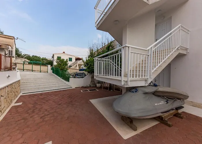 Apartament Arbanija 14825b *